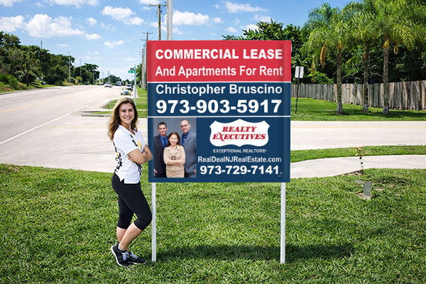 4x4 Realty Executives sign with metal post kit installed