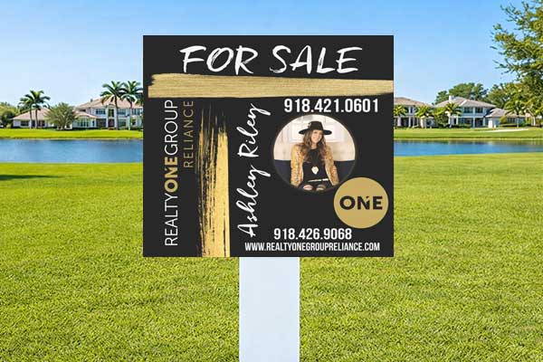 2x2 small auction lot signs for parcel marking and bidder navigation