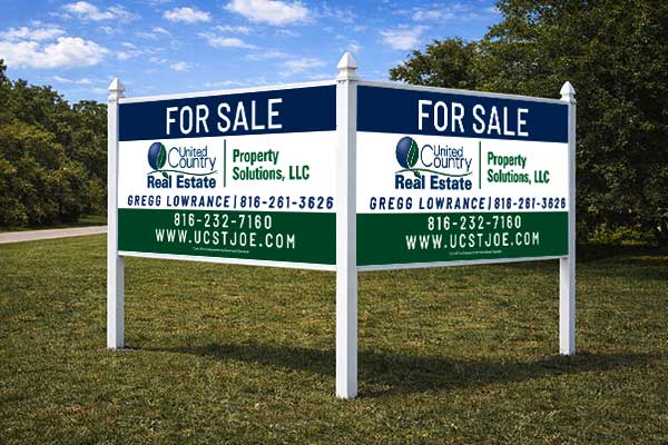 4x8 United Country sign installed outdoors